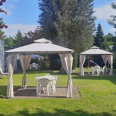 מלון מיצ'יצ'ניו Dom Wczasowy Lodzianka מראה חיצוני תמונה